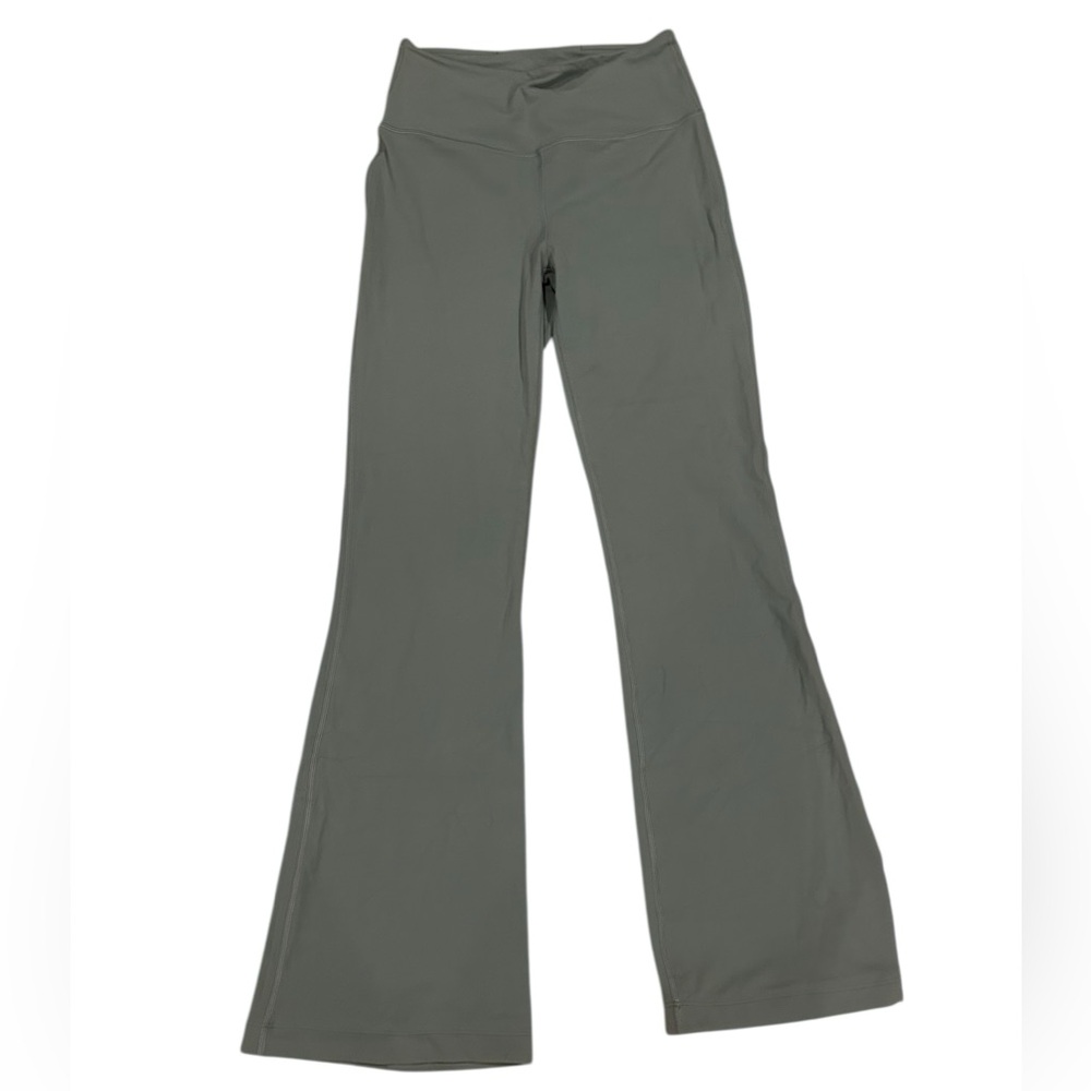 Lululemon nulu Groove High-Rise Flared Pant in green blue grey size 8